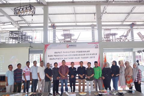 Humas Bawaslu Batang Hari